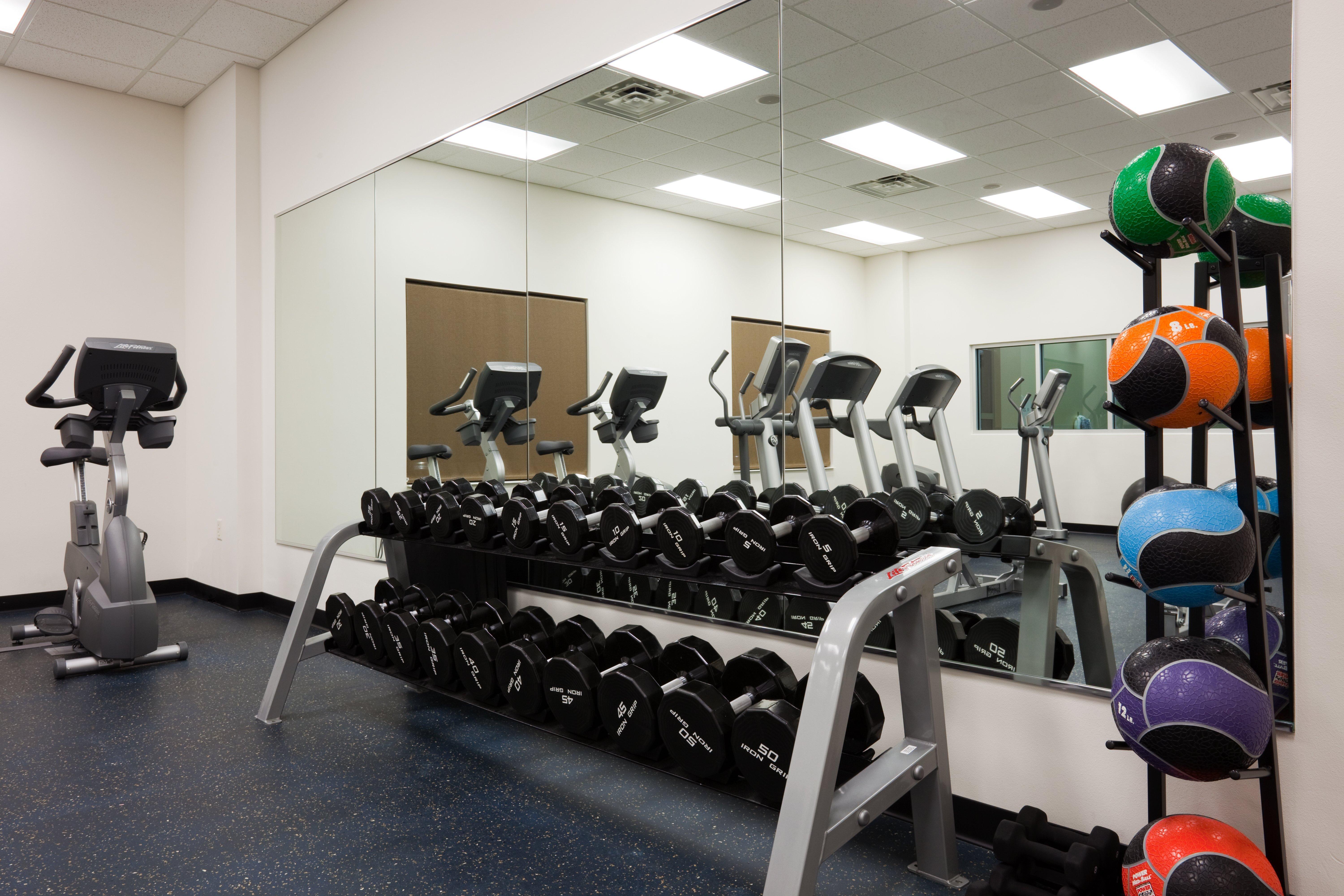 Holiday Inn Madison At The American Center By Ihg Удобства фото